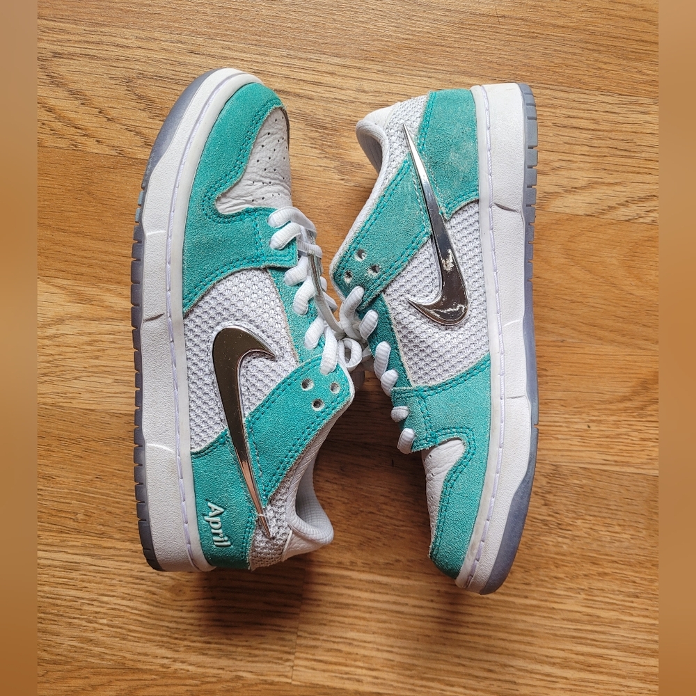 Nike SB Dunk Low x April Skateboards